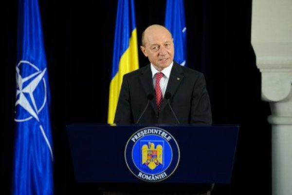 Băsescu: Să dai Portul Constanţa lui Măzărică, clovnul naţional, să facă ce vrea, este un element de dispreţ